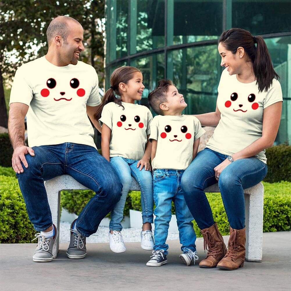 Pikachu Ailesi Tişört Kombini