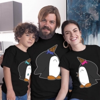Penguen Baskılı Anne Baba ve Erkek Çocuk Tişört Kombini - 4