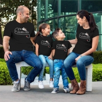Mutlu Aile Temalı Tişört Kombini - 2