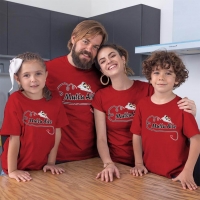 Mutlu Aile Temalı Tişört Kombini - 3
