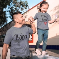 Anne Baba Sevgisi Tasarımlı Baba ve Kız Çocuk Kombini - 2