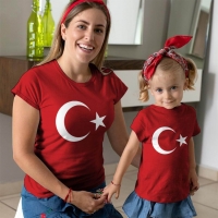Ay Yıldız Anne Kız Çocuk Tişört Kombini