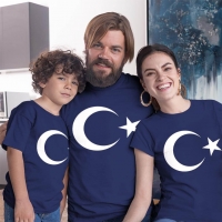 Ay Yıldız Anne Baba ve Erkek Çocuk Tişört Kombini - 5