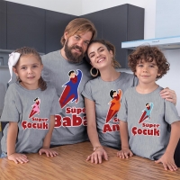Süper Kahraman Ailesi Tişört Kombini