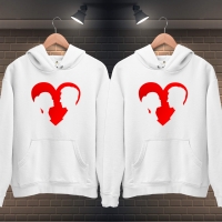 Kalp İçerisindeki Sevgililer Kapüşonlu Kombini - 2