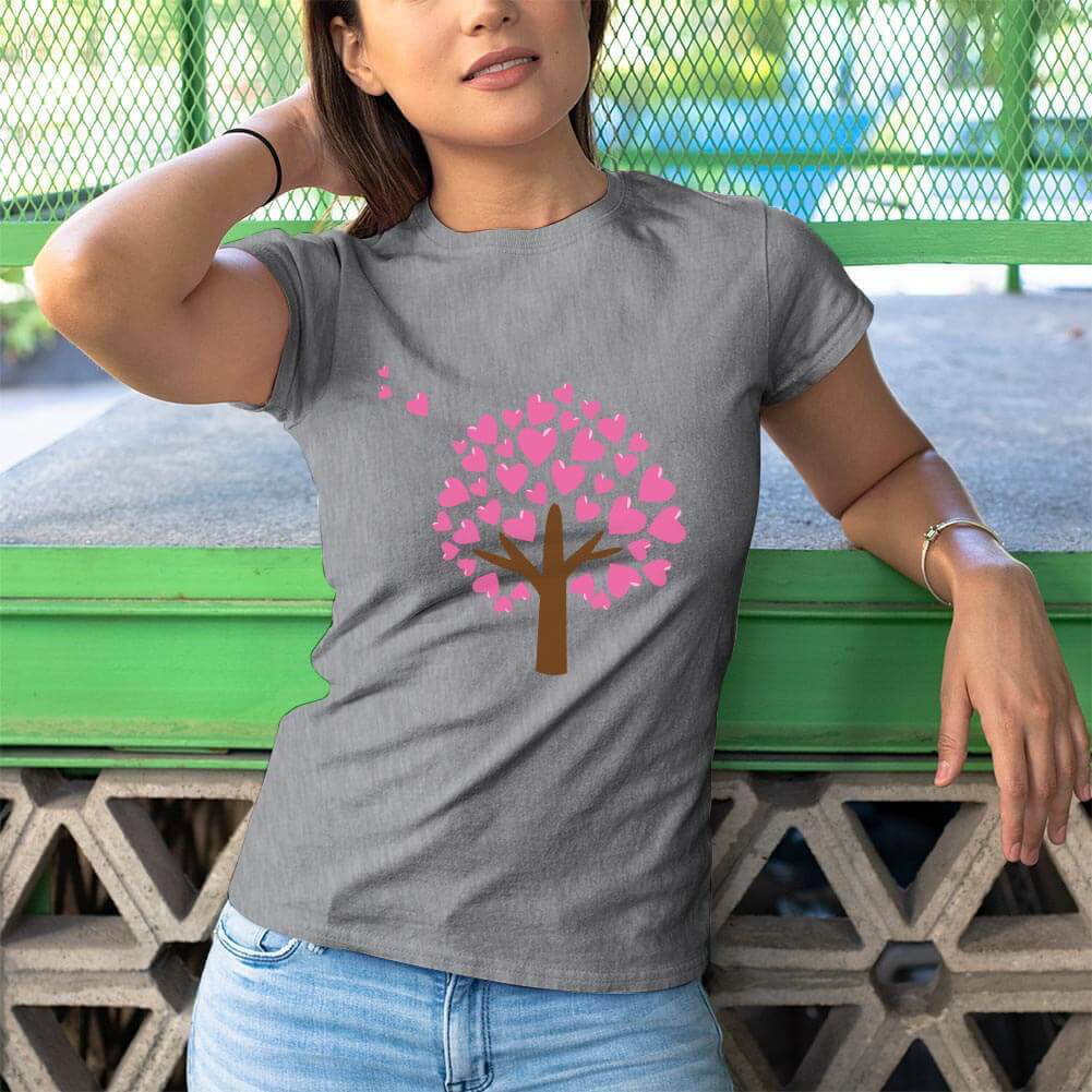 Aşk Ağacı Kadın Kısa Kol Tişört - Tekli Kombin