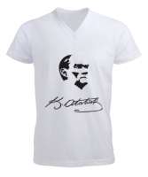 Atatürk,Türkiye. Beyaz Erkek Kısa Kol V Yaka Tişört - Tisho