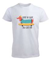 Eğlenen Sevimli Köpek - Scooter Beyaz Erkek Tişört - Tisho