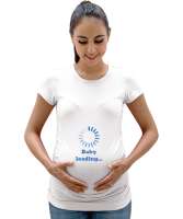 Erkek Bebek Yükleniyor Tasarımlı Beyaz Kadın Hamile Tişört - Tisho