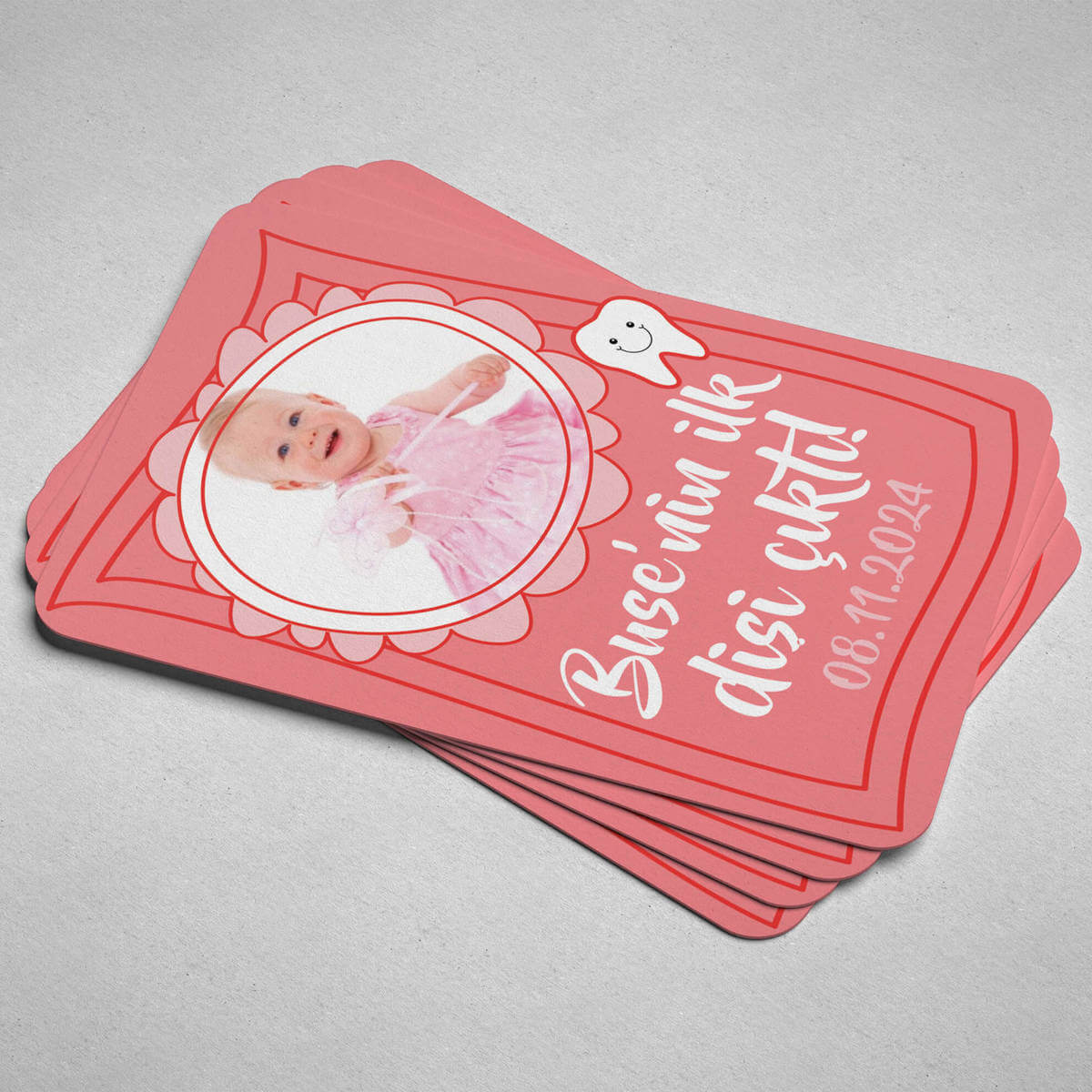 Kız Bebek İçin İlk Diş