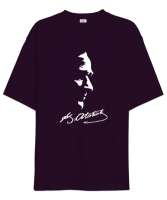 Mustafa Kemal Atatürk ve İmzası V4 Koyu Mor Oversize Unisex Tişört - Tisho