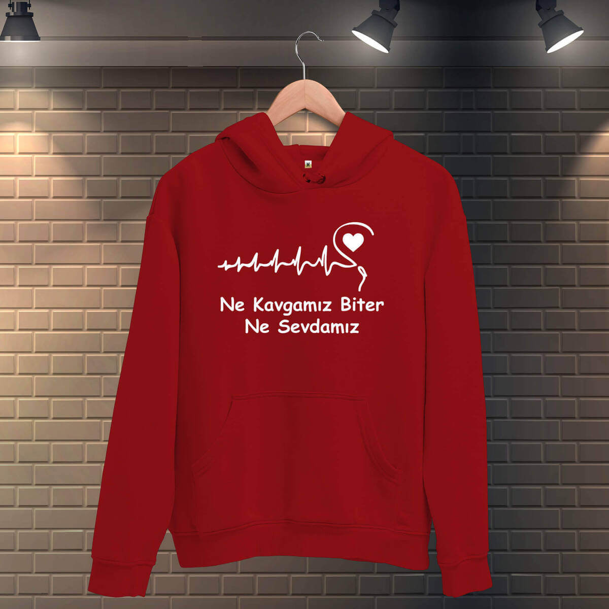 Tisho - Ne Kavgamız Biter Ne Sevdamız Kadın Kapüşonlu Sweatshirt