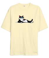 Relax - Uzanmış Kedi Krem Oversize Unisex Tişört - Tisho