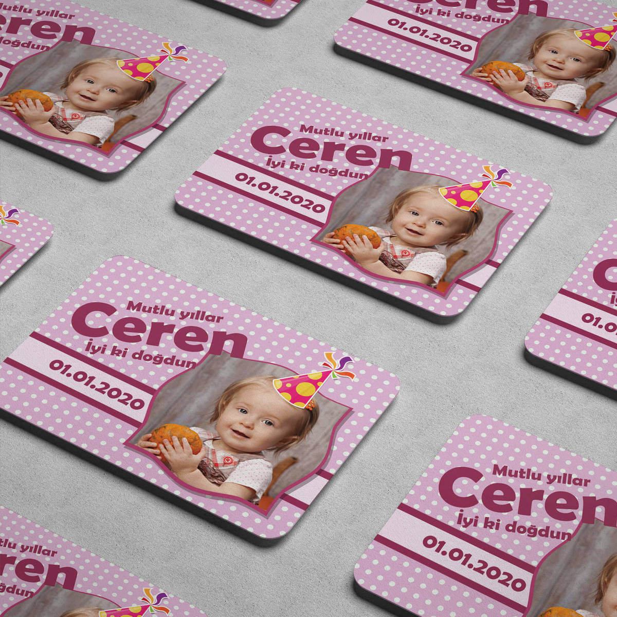 Şapka Tasarımlı Kız Bebek Doğum Günü