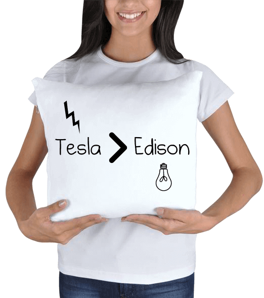 Tisho - Tesla büyüktür Edison - Beyaz Kare Yastık